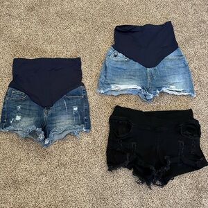 Maternity shorts